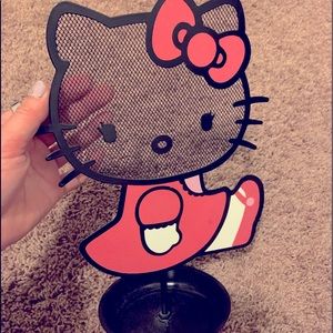Hello kitty earring holder